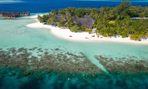 Vilamendhoo Island Resort & Spa